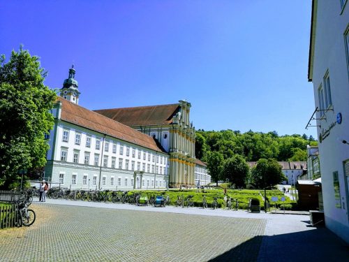 32231149 2055460958112006 2092741742896873472 n